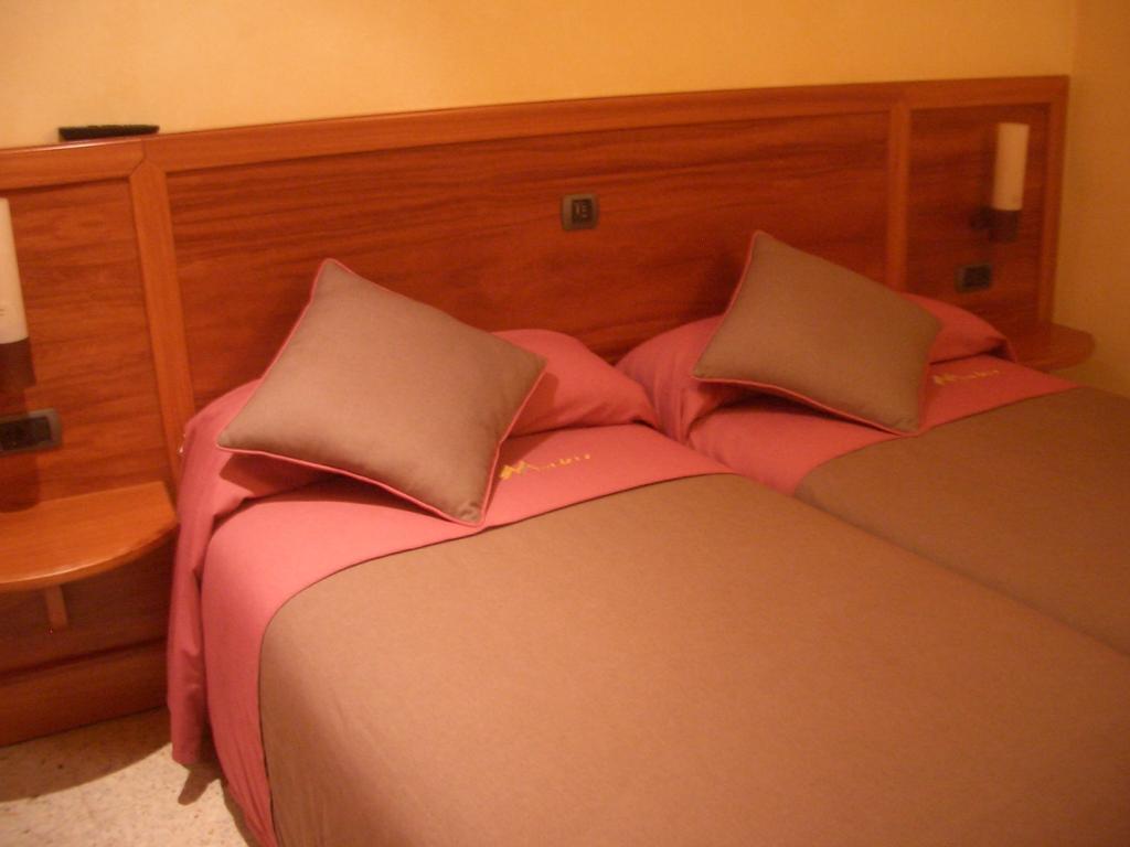 Hostal Montana Alins Pokój zdjęcie